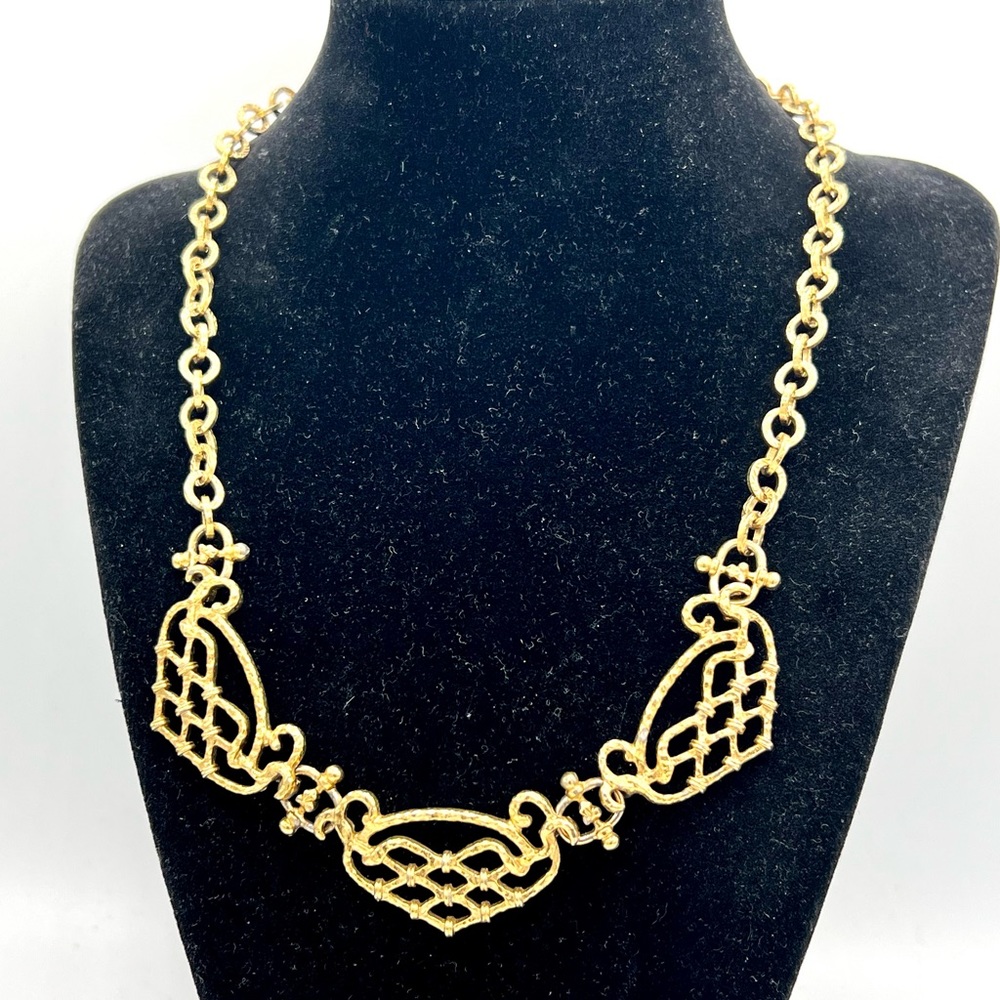 Vintage gold cutout filigree chain necklace